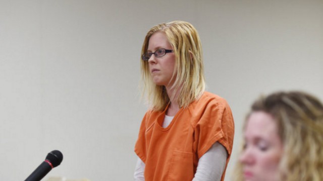 Американская учительница неоднократно занималась сексом с 13-летним школьником