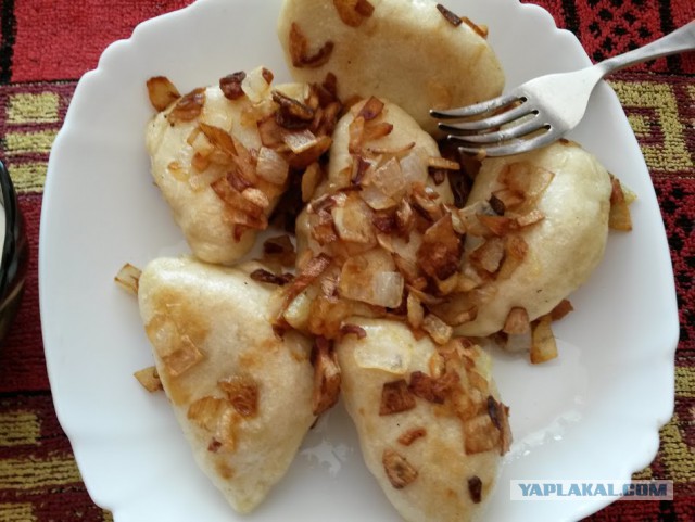 Баранина с картошкой(пирожок) и харчо