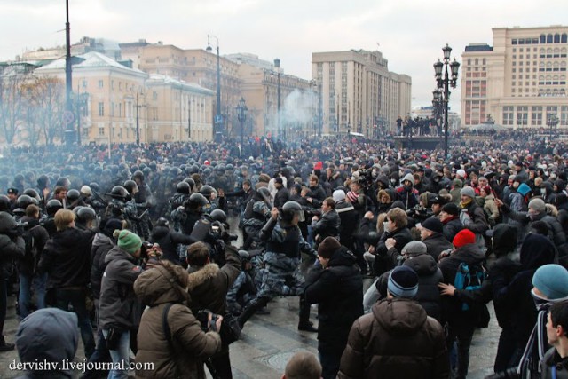 В Москве гастарбайтеры избили подростка-инвалида из-за шарфа «Динамо». Парень в реанимации