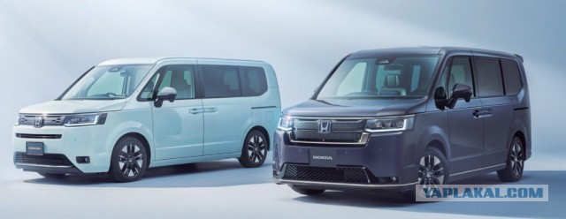 Теперь официально. Первый тест-драйв минивэна Hyundai Staria