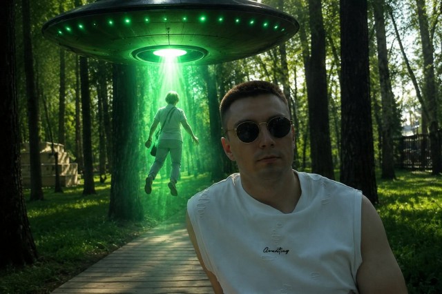 Уберите бабушку!