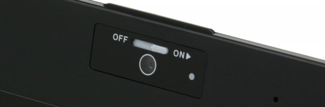 Изолента на страже безопасности: стоит ли заклеить камеру на ноутбуке или смартфоне