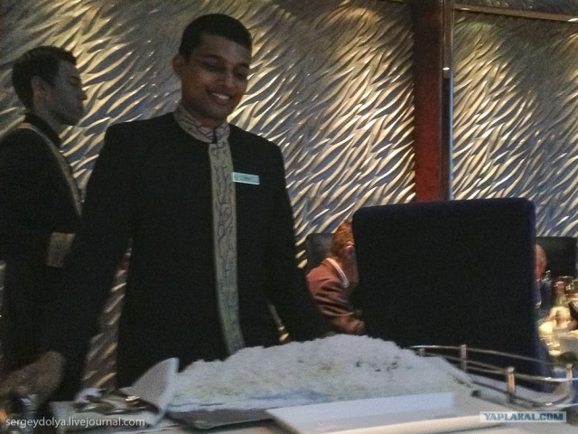 Д.Р. в Бурдж Аль Араб