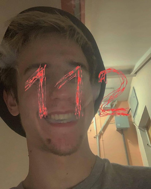 Работник квеста в Москве выстрелил в шею посетительнице