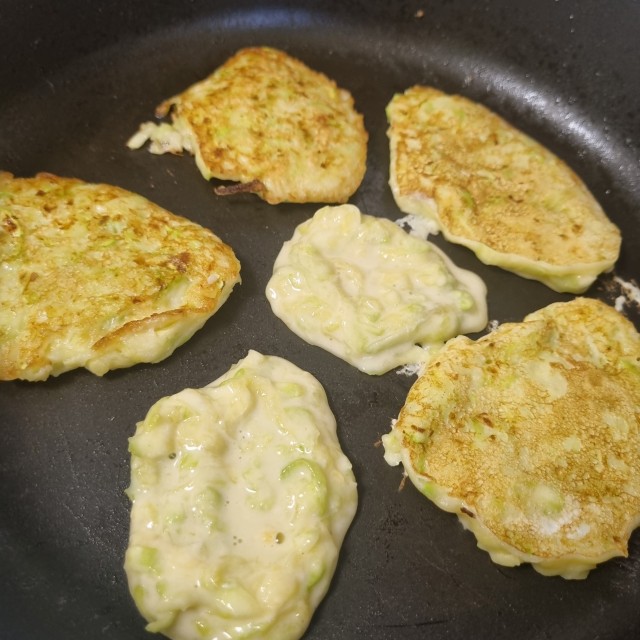 Оладушки кабачковые