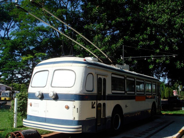Игра на ЯПе: Угадай АВТО-7