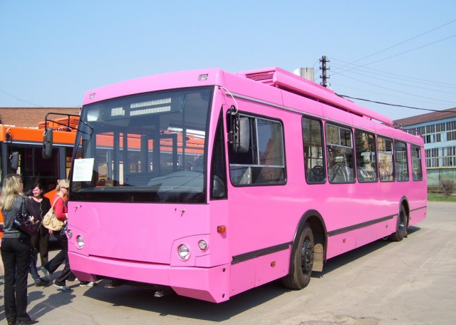 Игра на ЯПе: Угадай АВТО-8