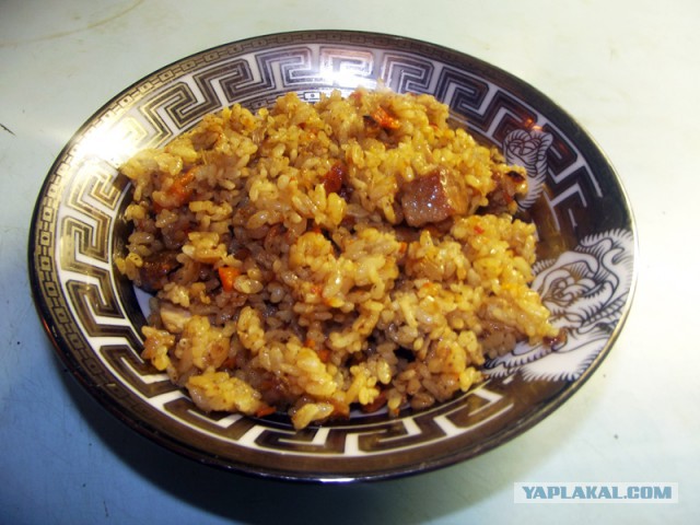 Рассыпчатый плов, а не рисовая каша.
