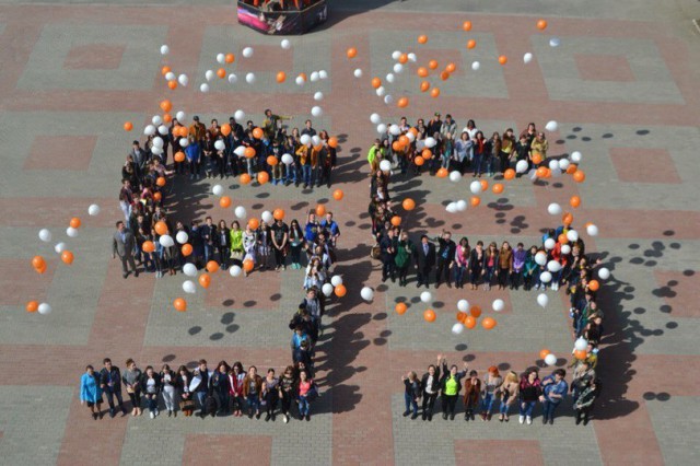 Флешмоб в честь Дня космонавтики в Пензе..