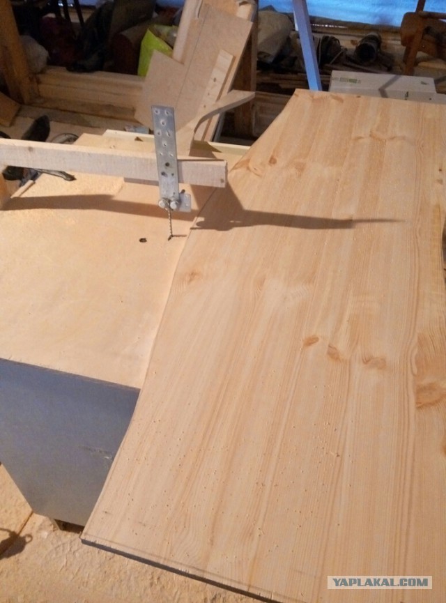 Как я кровать и спал­ьню мастерил