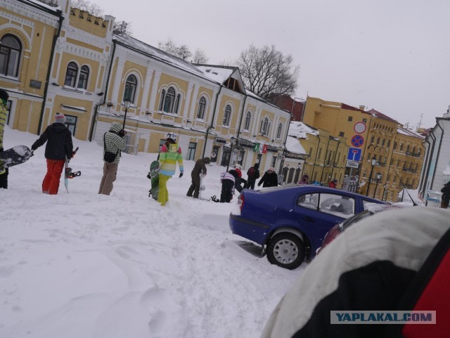 23 марта. Киев. Весна.