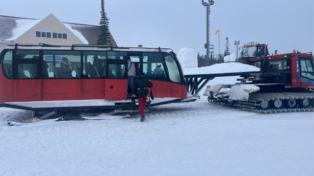 Вездеходный школьный автобус