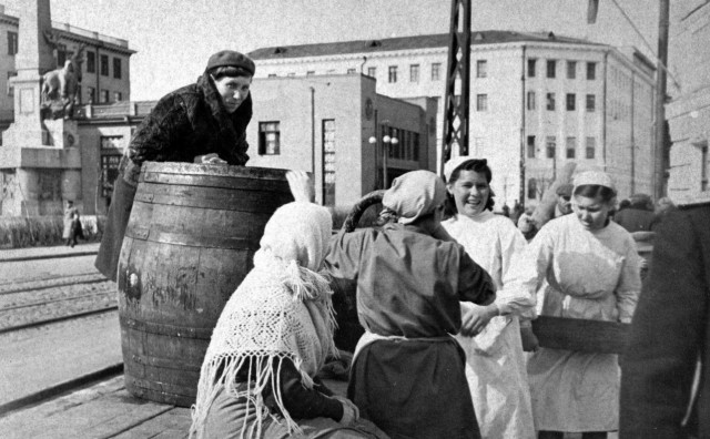 Немного истории в фото от 08.05.2024
