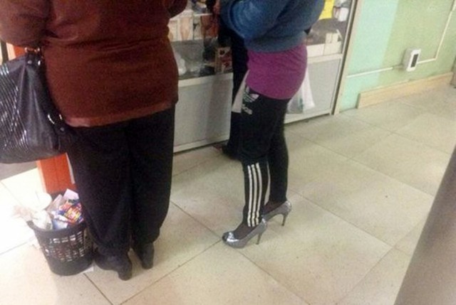 Три полоски Adidas