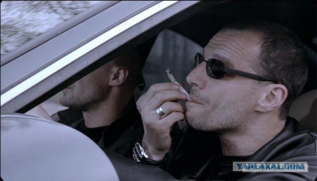 Охрана, курнула спайса! Охрана, кричит пугает...