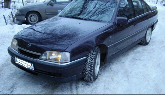 Капсула времени: Opel Omega 1992 года с пробегом 705 км