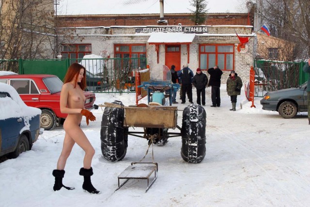Девушки бывают разные