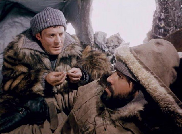 "Красная палатка" - история спасения полярников