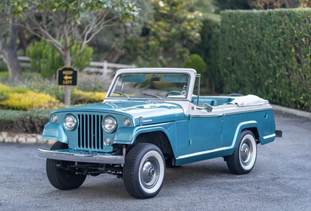 Willys Jeepster. Забавного автомобиля пост