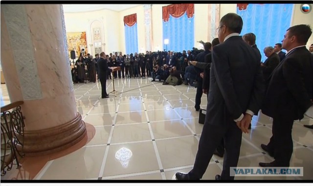 Переговоры в Минске дали поводы для фейков и шуток