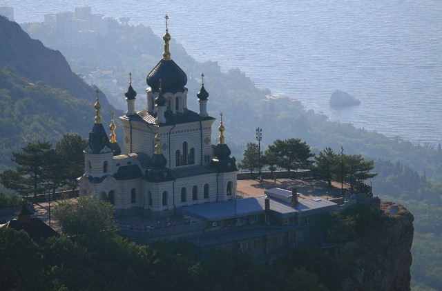 Самые красивые храмы России
