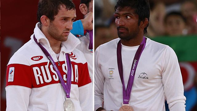 Индийский борец не захотел отбирать олимпийскую медаль у родных погибшего российского спортсмена