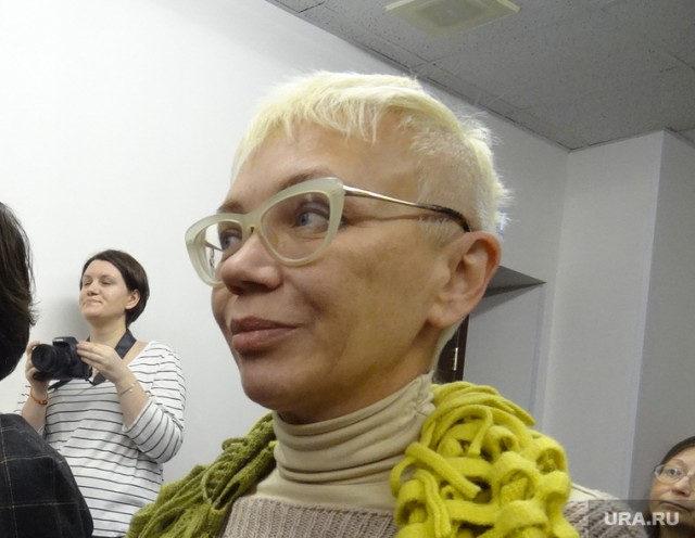 В Екатеринбурге уволили учительницу начальных классов, которую обвинили в проституции. «Прямо возле школы!»