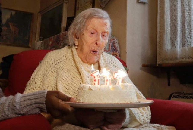 15 старейших людей за всю историю