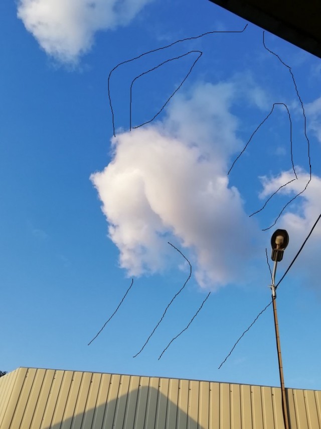 И ангел спустился с небес...