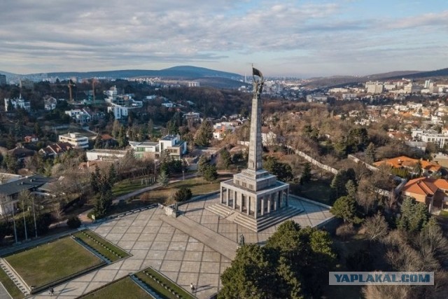 Фицо решил ехать в Москву на 9 мая по земле: сколько займет этот путь