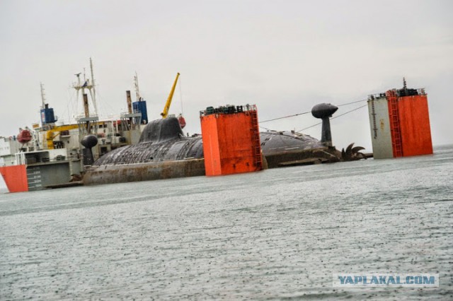 Транспортировка атомных подводных лодок "Братск"