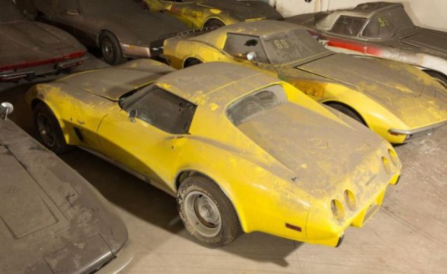 36 спорткаров Corvette