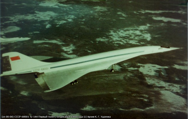 Первый полет Ту-144