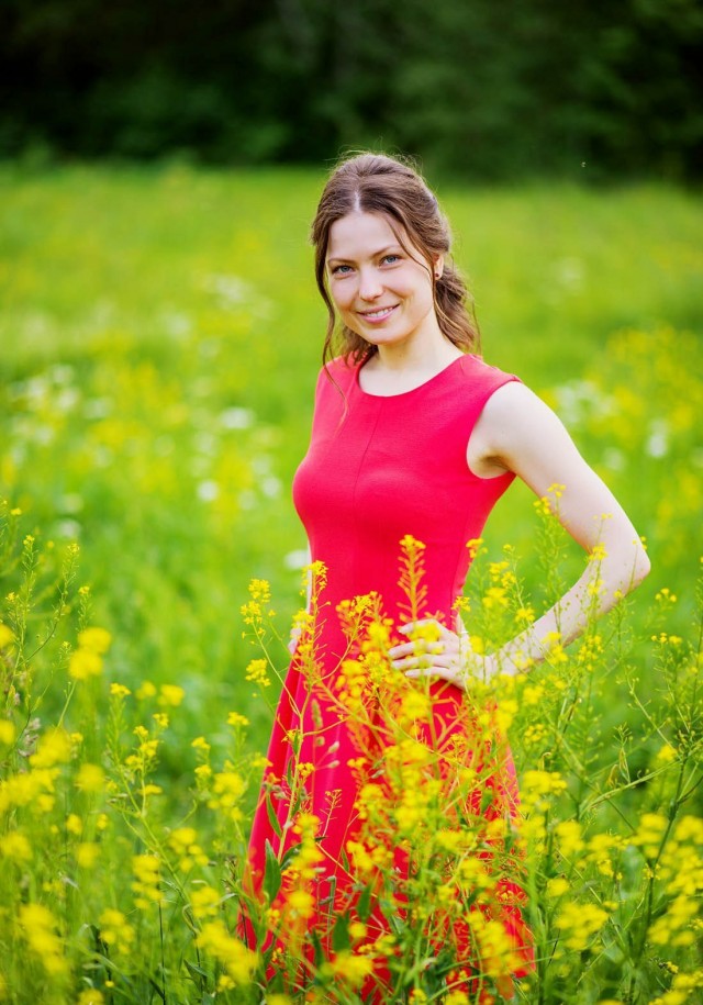 Картинки с девушками на свежем воздухе