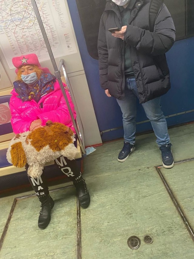 Модники из российского метрополитена