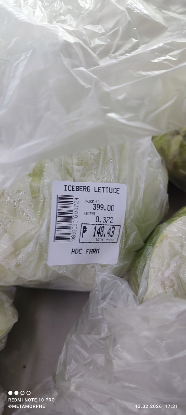 Продуктовая корзина на 2000 рублей в Китае