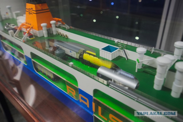 Грузопассажирский паром Finnlines изнутри