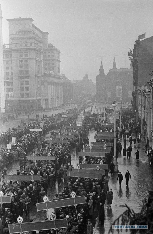 1946 год в цвете. Колорит эпохи 70 лет назад