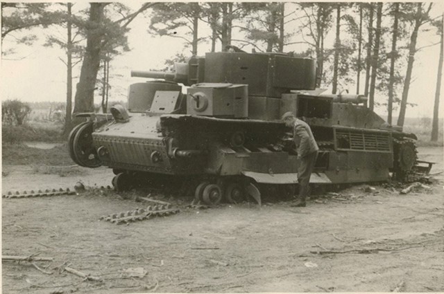 Трагедия начала Великой Отечественной на примере Т-28 и Т-35.