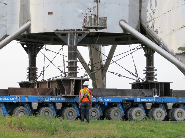 Первая посадка Dragon v2 от Spacex