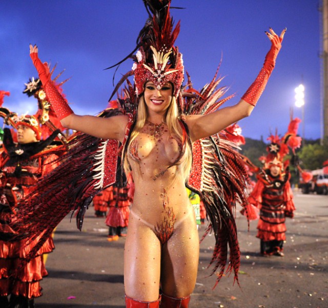 Карнавальных птичек пост