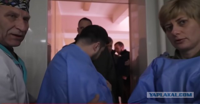 Фейк: Президент Украины Владимир Зеленский опубликовал свежее видео, где он якобы сегодня посещает госпиталь с ранеными бойцами ВСУ