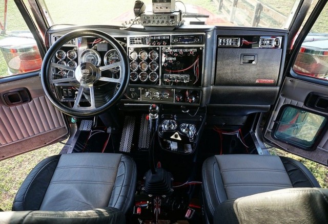 Почему американский тягач Kenworth W900 выпускается с 1961 года и по сей день?