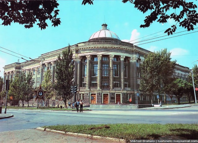 Советский Донецк. Все ещё живы