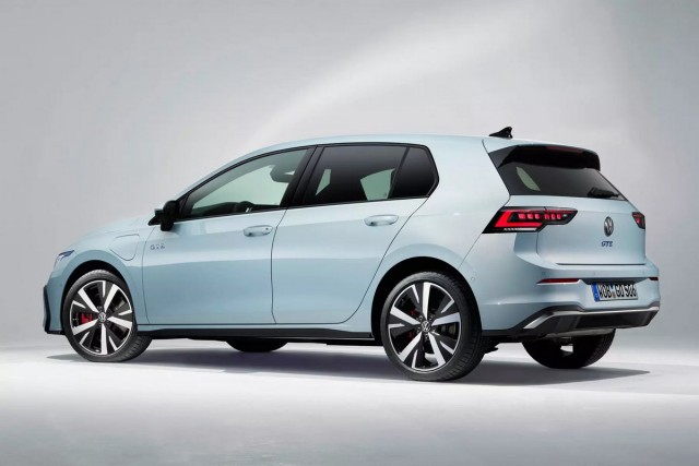 50 лет Volkswagen Golf