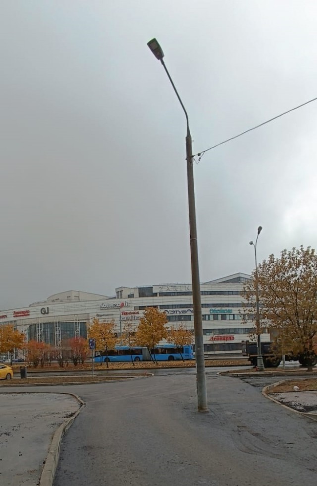 Разделительный столб