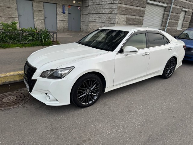 Toyota Motor провела обновление моделей Crown Crossover, Crown Sport и Crown Sedan для рынка Японии
