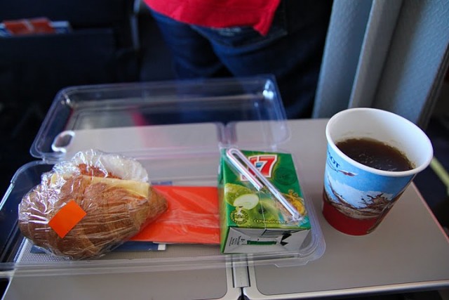 Первый рейс SuperJet. Отчет и фото нового самолета