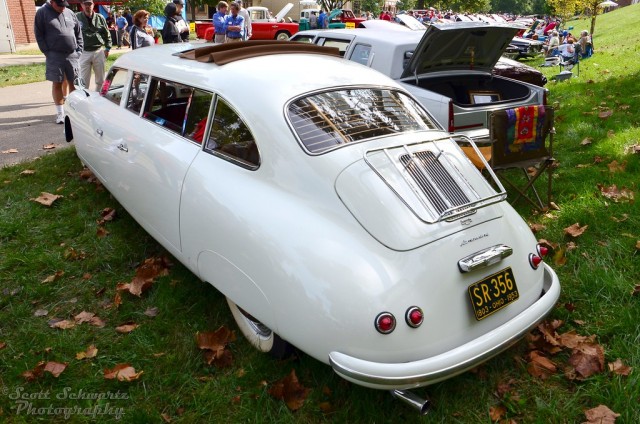Лимузин Porsche 356. Берегите глаза
