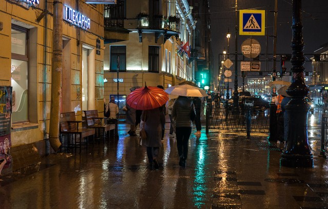 Москва-Питер, взгляд провинциала